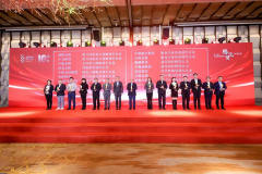 中原航租榮獲全球租賃業(yè)競爭力論壇 “2023年度(第六屆)中國融資租賃騰飛獎服務(wù)實體經(jīng)濟領(lǐng)軍企業(yè)獎”